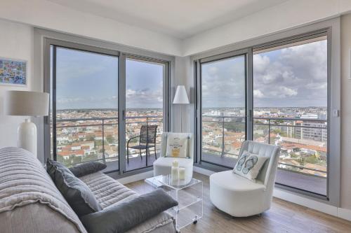 Fregates - Vue mer exceptionelle au 12eme etage