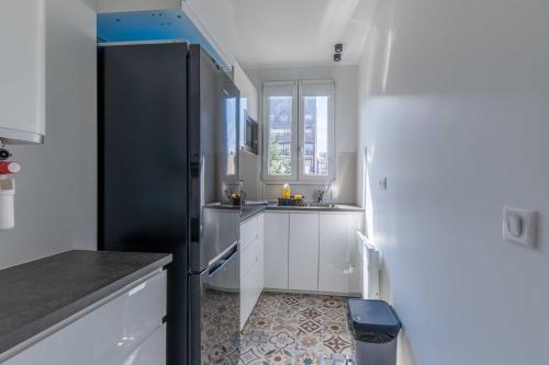 Studio sleeps 4 with terrace, 500m Place Morny