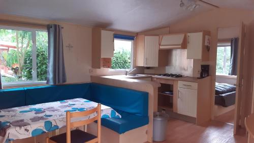 Photo de la galerie de l'établissement Mobil-home Confort dans Camping 4 étoiles, à Nages