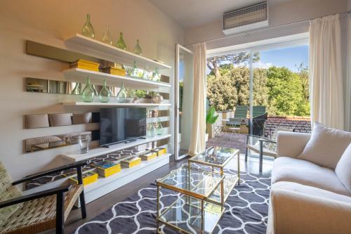 Capponi Terrace Retreat