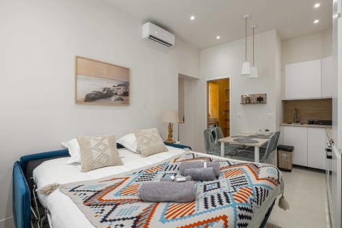 Cozy renovated apartment - 1BR4p - Hyper Center photo 8