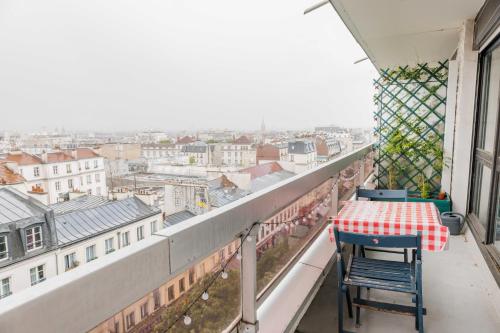 Charming apartment with balcony and view - 1BDR 2P - 19th arr