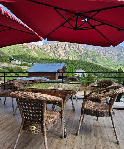 Landskap semula jadi dekat dengan the country house