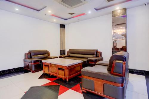 Χώρος καθιστικού στο Dancenterak Batam near Grand Batam Mall formerly Lucky Star Hotel