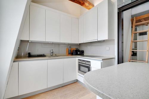 Charming 2BR - 5P - Eiffel Tower - Trocadero