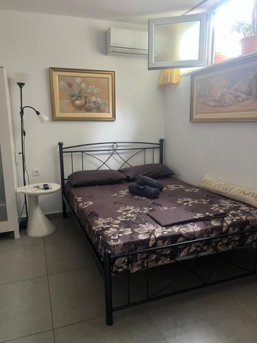 Centrally Located Private Rooms