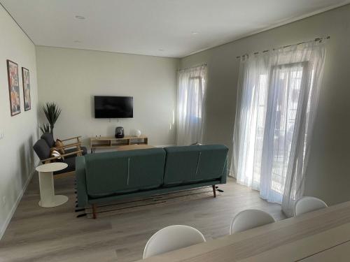 Casa das Redes - Walk to Peniche Beach