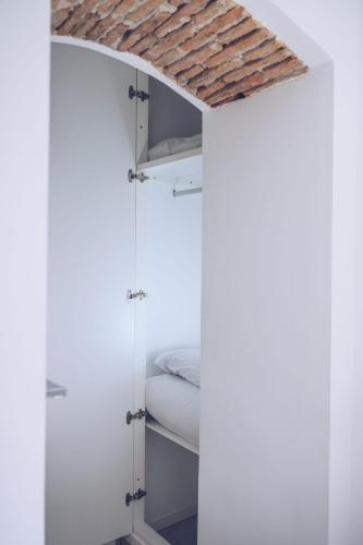 Galeriebild der Unterkunft 2BR in the Zoko contemporary and convenient in Gibraltar