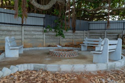 Gambar di galeri bagi Courtyard Banyan, Nandi Hills di Nandigunda