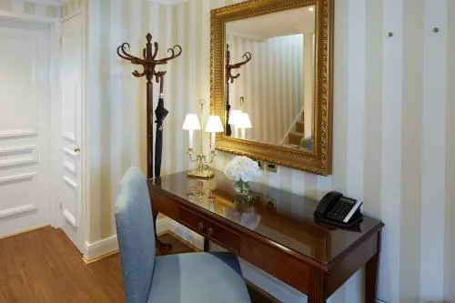 Cheval Thorney Court at Hyde Park photo 27
