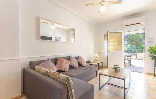A seating area at Gorgeous Home In Puerto De Mazarrón