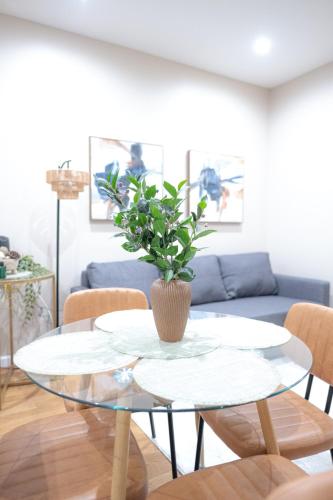 Fotografie z fotogalerie ubytování 3BR apt two blocks to Central Park elevator, laundry, virtual doorman v destinaci New York