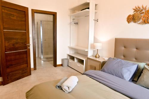 Gambar di galeri bagi Sea & Valley Views Żebbuġ Gozo - Happy Rentals di Taʼ Abram