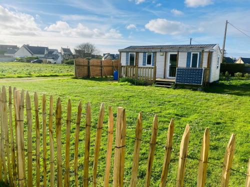 Mobil Home à 100m de la mer sur terrain privé