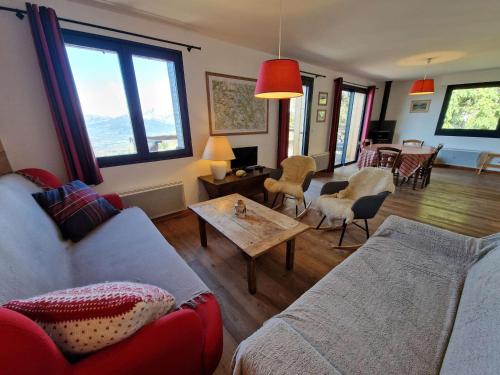 Chalet rénové pour 9 pers avec animaux admis, St Michel de Chaillol - FR-1-393-132