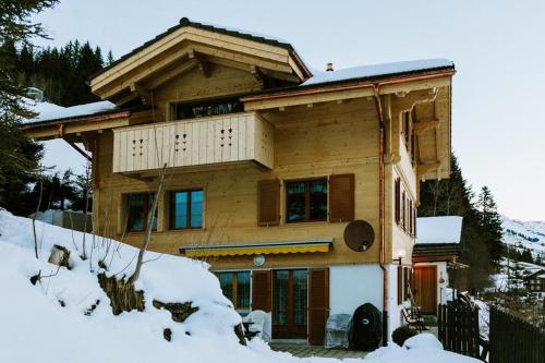 Budova, kde se apartmán nachází