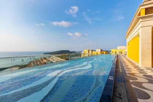 Kolam renang di atau dekat dengan Sky Apartment 1 Bed Rooom Ocean view