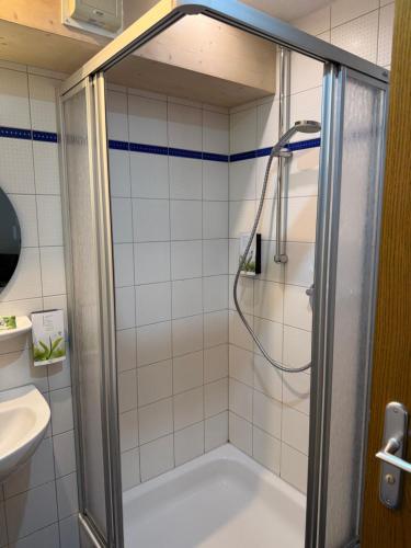 Koupelna v ubytování Hotel Schweizerblick