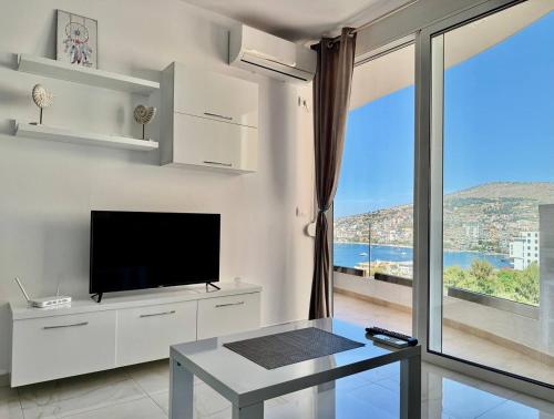 White Residence - Malgorzata