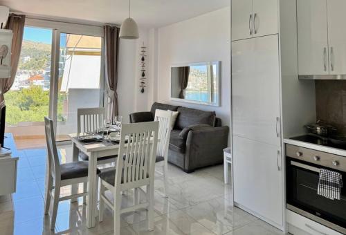 White Residence - Malgorzata