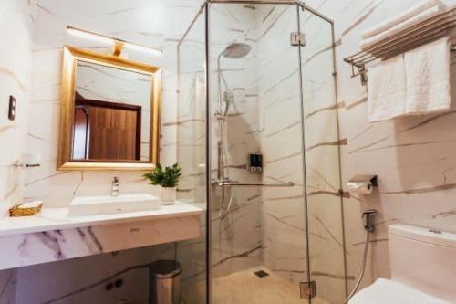 Koupelna v ubytování Anasia Hotel