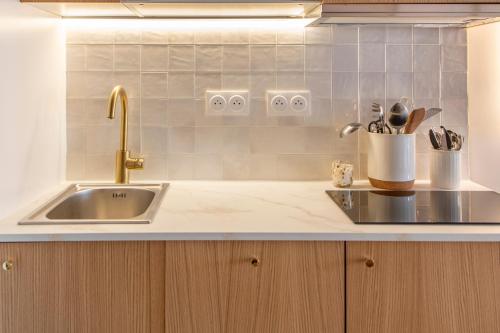Louvre - Rivoli - Designer Studio - Sleeps 3P