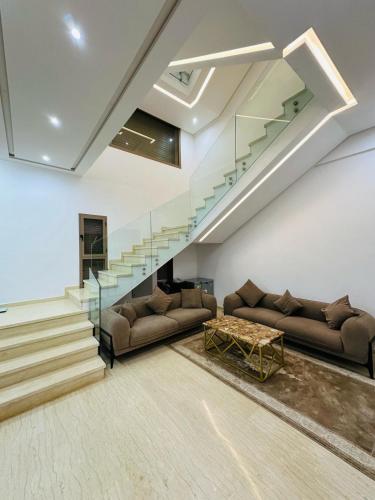 Ruang duduk di Villa Paradise