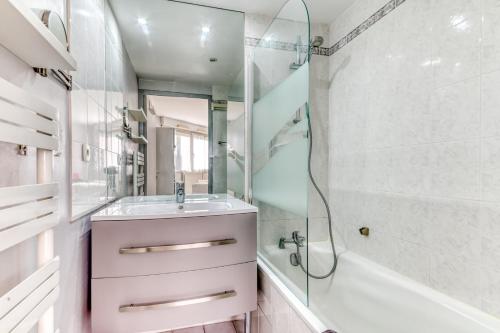 GuestReady - Comfort & Charm in Lyon’s Heart
