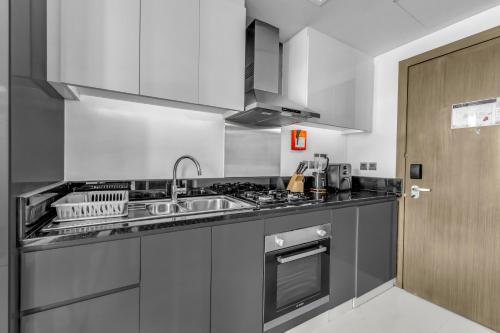 Kuchyň nebo kuchyňský kout v ubytování Luxury Aparthotel Prive