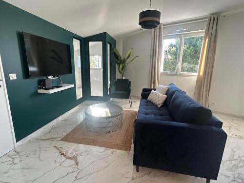 Photo de la galerie de l'établissement Appartement Prestige climatisé, à La Rochelle