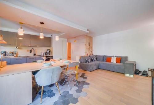 Cozy apartment, perfect location