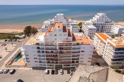 Centralgarve - 1 Bedroom Apartment Near the Beach in Quarteira - Anglo Atlântico