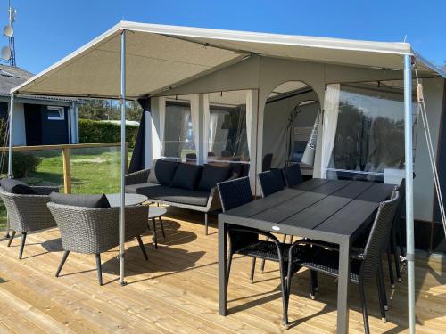 Patio nebo venkovní prostory v ubytování Løkken Klit GLAMPING