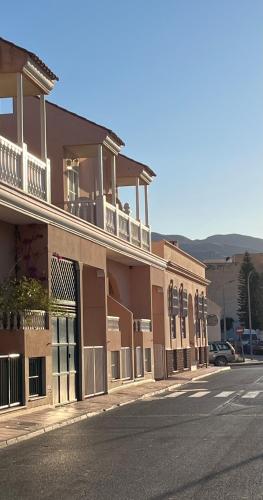 O Entre Mar y Montaña