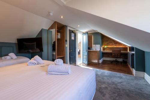 The Crown Pub & Guesthouse photo 39