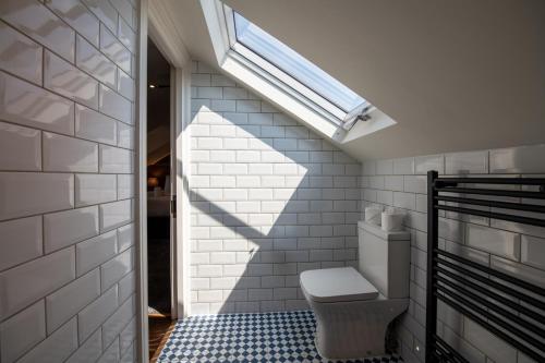 The Crown Pub & Guesthouse photo 35