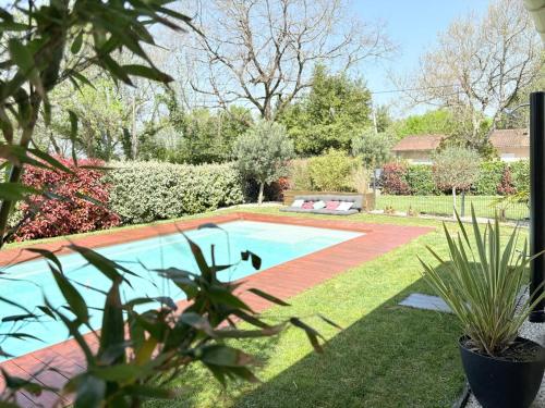 Villa familiale avec piscine chauffée