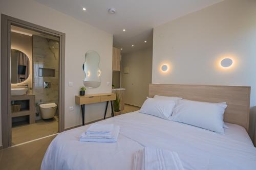 Ένα μπάνιο στο Suel Suites Afitos