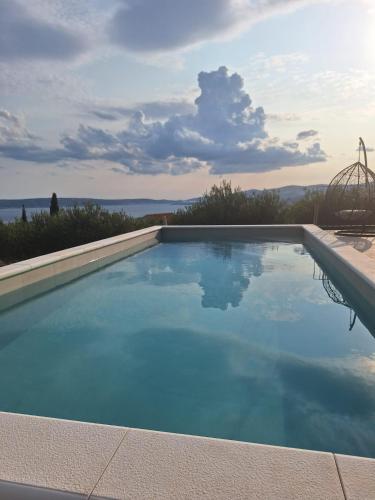 Villa La mia Ivana with pool and view