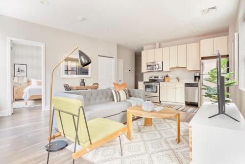 Η κουζίνα ή μικρή κουζίνα στο Comfy Financial District 1 Bed with Keyless Entry