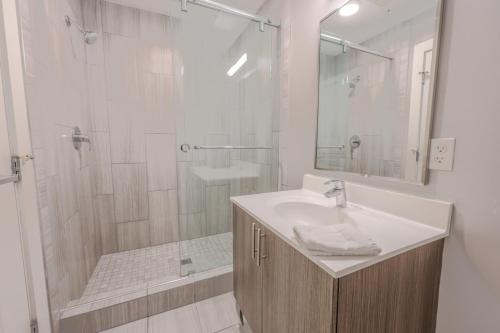 Ένα μπάνιο στο Flexible Stay Historic Loft Near Boston Common