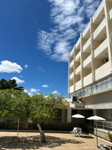 Το κτήριο όπου στεγάζεται  το ξενοδοχείο