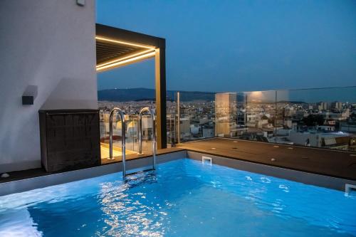 Nikki's Skylight Suite