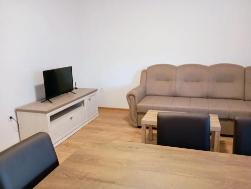 Sunny Trogir Apartment with 3 Bedrooms