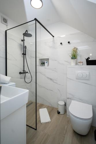 Apartments by the sea Bibinje, Zadar - 22075