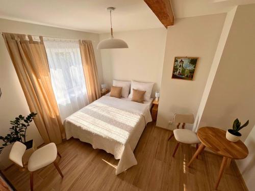 Dom Przy Czerwonym Szlaku - The Red Trail Cottage