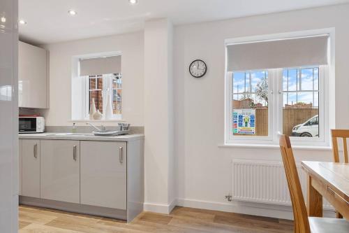 Pass the Keys Gorgeous 1 bed New-Build in York photo 14