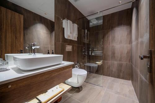 Un baño de The Dream Suite