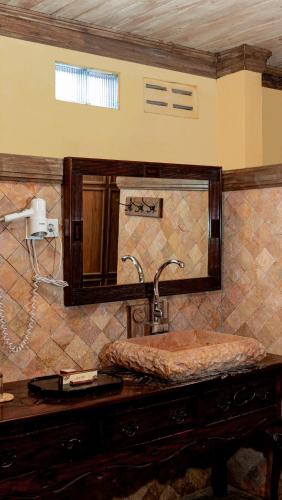 Fotografie z fotogalerie ubytování Kayu Arum Resort v destinaci Salatiga