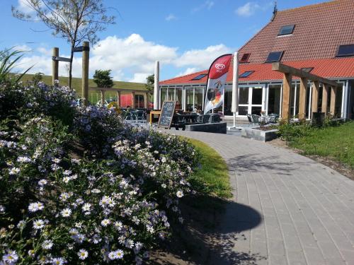 Gambar di galeri bagi Bed and Breakfast De Zeehoeve di Harlingen